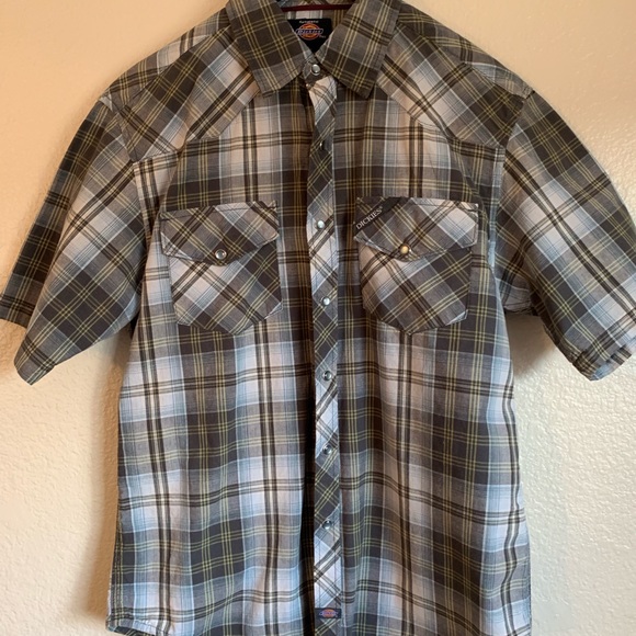 Dickies Brand Button Down - Picture 2 of 3